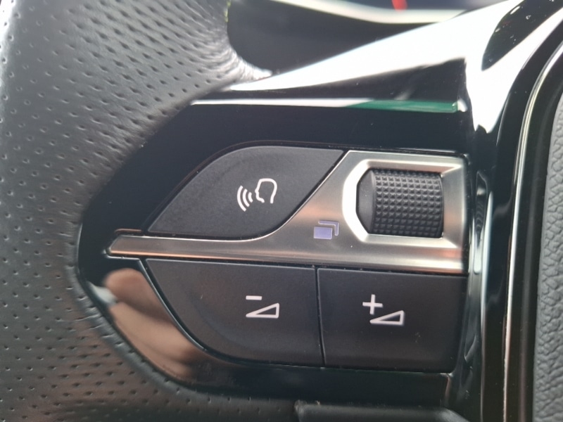 Used Peugeot 2008 2021 for sale - 78032532: Photo 12