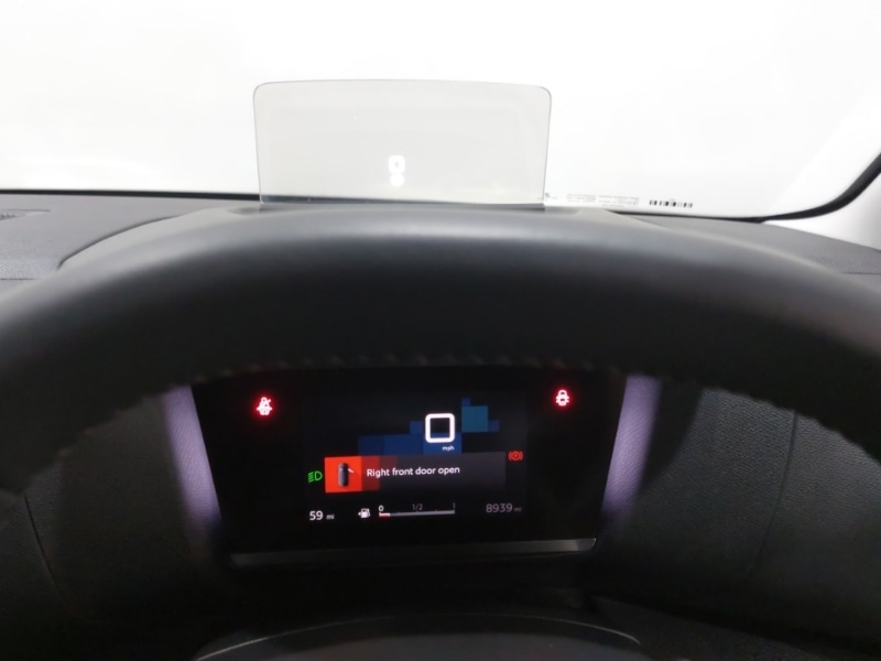 Used Citroen C4 2023 for sale - 77777961: Photo 11