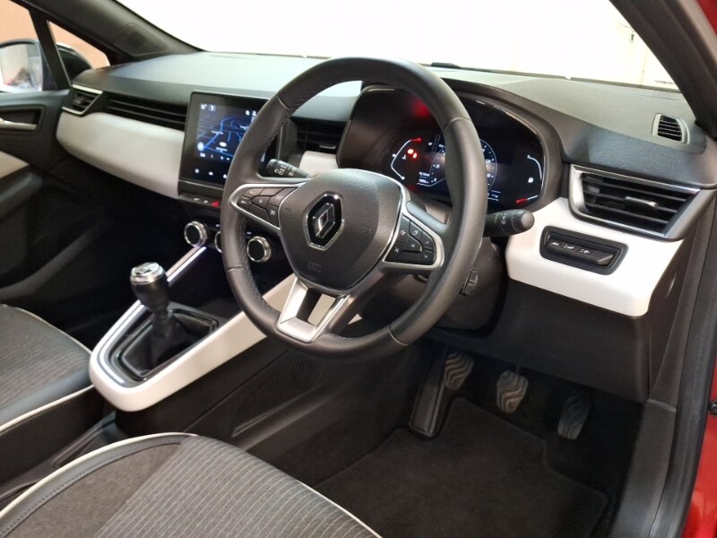 Used Renault Clio 2022 for sale - 77949787: Photo 11