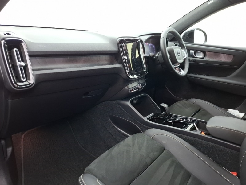 Used Volvo XC40 2022 for sale - 76726952: Photo 5