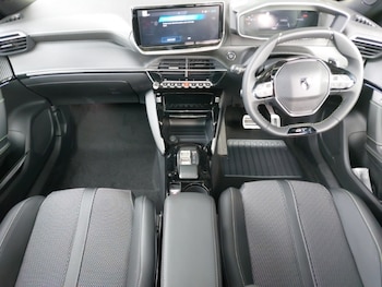 Used Peugeot 2008 2025 for sale - 75536880: Photo