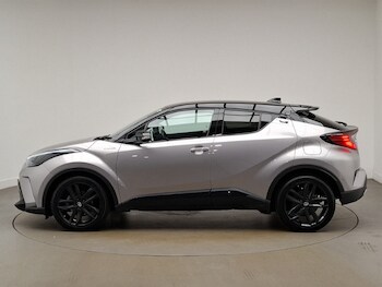 Used Toyota C-HR 2022 for sale - 76471885: Photo