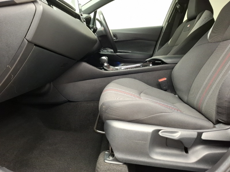 Used Toyota C-HR 2022 for sale - 76471885: Photo 5