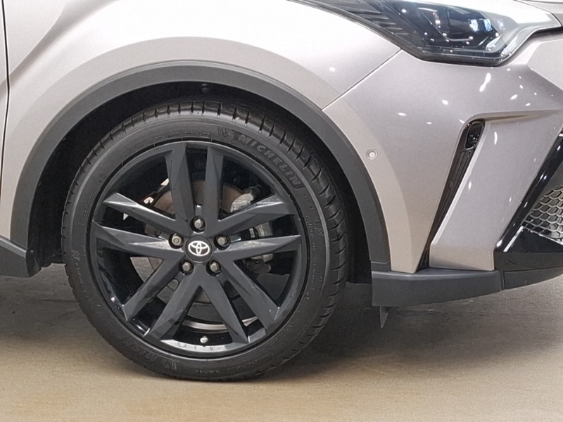 Used Toyota C-HR 2022 for sale - 76471885: Photo 9