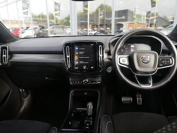 Used Volvo XC40 2022 for sale - 78766754: Photo