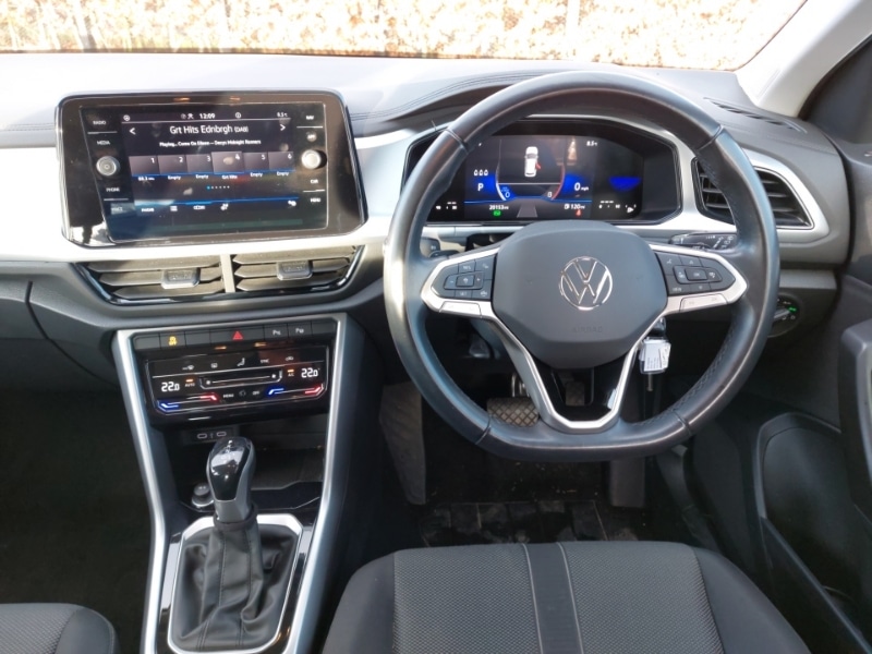 Used Volkswagen T-Roc 2023 for sale - 77664551: Photo 7