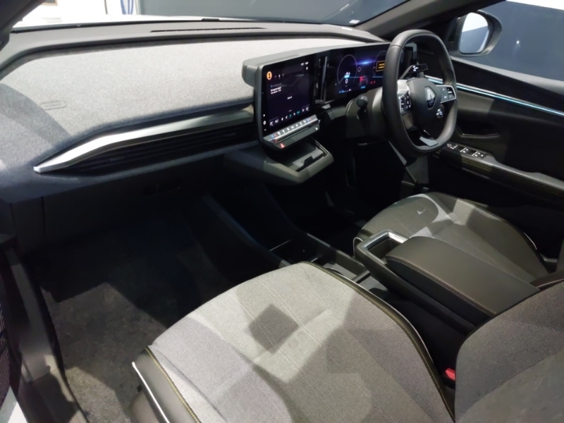 Used Renault Megane E Tech 2024 for sale - 77410555: Photo 5