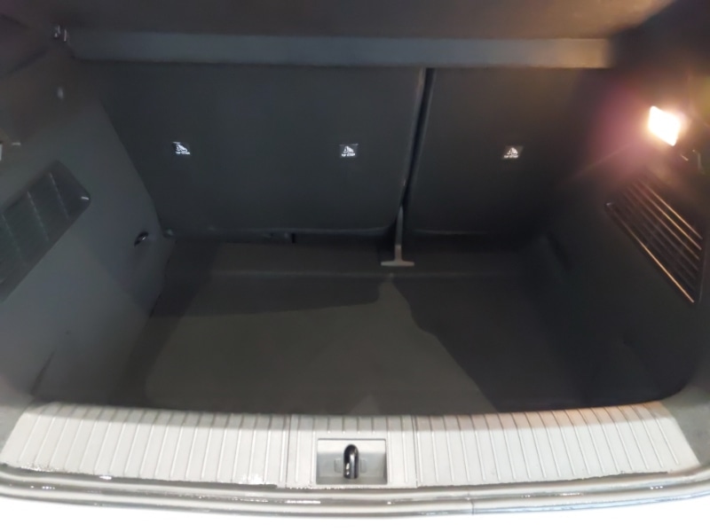 Used Renault Megane E Tech 2024 for sale - 77410555: Photo 8