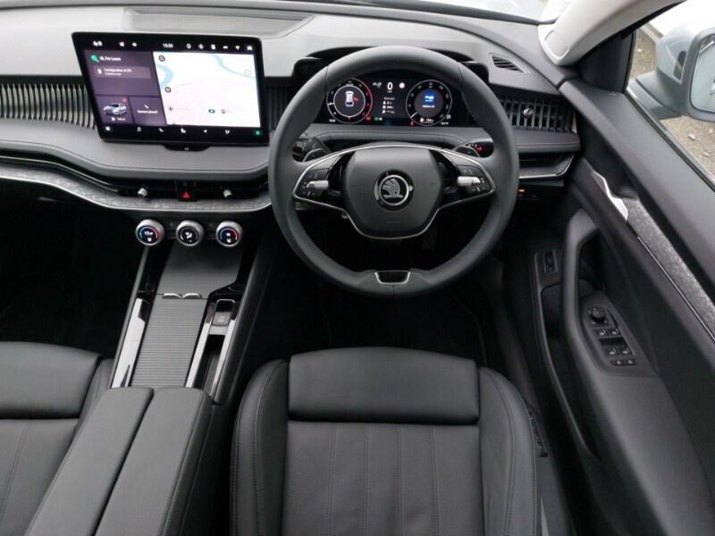 Used Skoda Superb 2024 for sale - 76720655: Photo 11