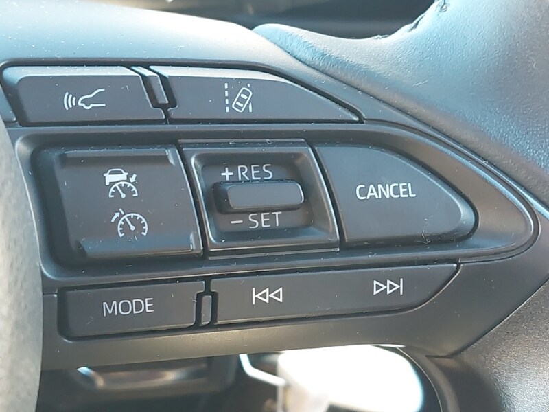 Used Toyota Yaris 2022 for sale - 77657342: Photo 12