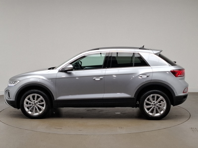 Used Volkswagen T-Roc 2025 for sale - 76881013: Photo 4