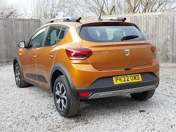 Used Dacia Sandero Stepway 2022 for sale - 77410513: Photo