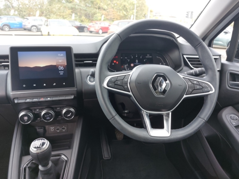 Used Renault Clio 2023 for sale - 76752156: Photo 7