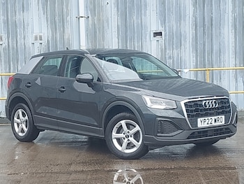 Audi - Q2