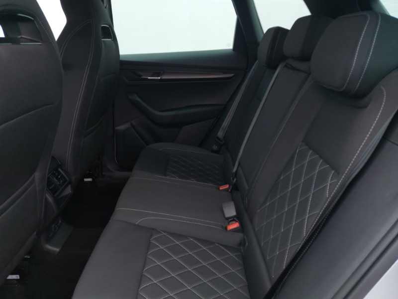 Used Skoda Karoq 2024 for sale - 76347539: Photo 6