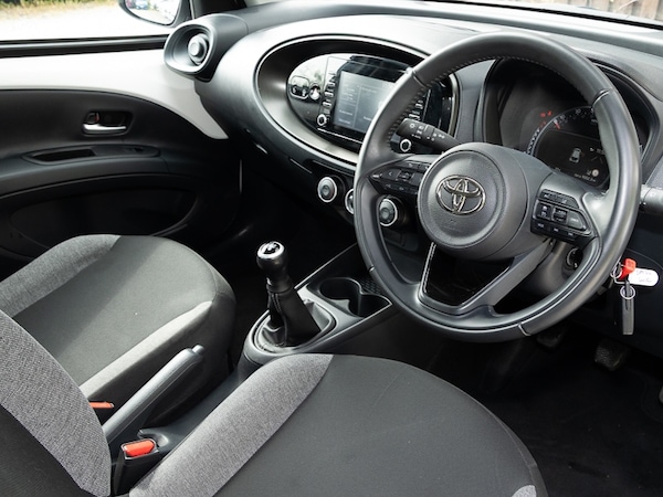 Used Toyota Aygo X 2022 for sale - 76301332: Photo 10