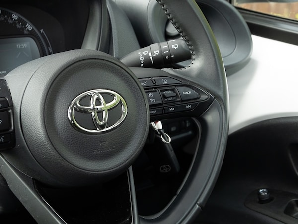 Used Toyota Aygo X 2022 for sale - 76301332: Photo 12