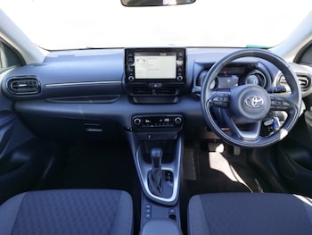 Used Toyota Yaris 2021 for sale - 78635496: Photo