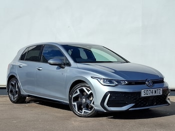 Used Volkswagen Golf 2024 for sale - 76082987: Photo