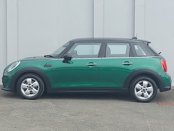Used MINI Hatch 2023 for sale - 79572930: Photo
