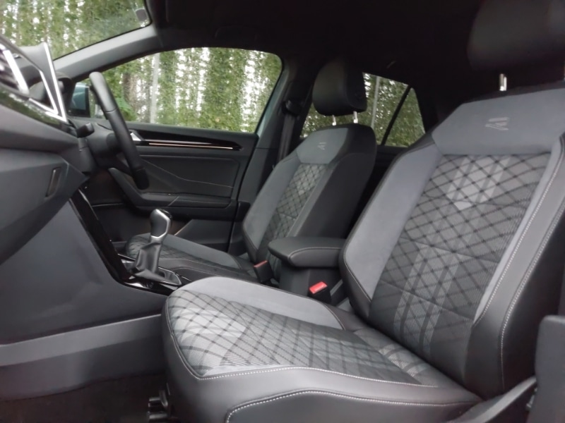 Used Volkswagen T-Roc 2023 for sale - 77467459: Photo 5