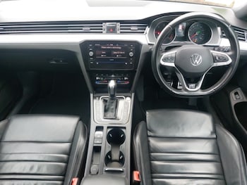 Used Volkswagen Passat 2021 for sale - 76212896: Photo 2