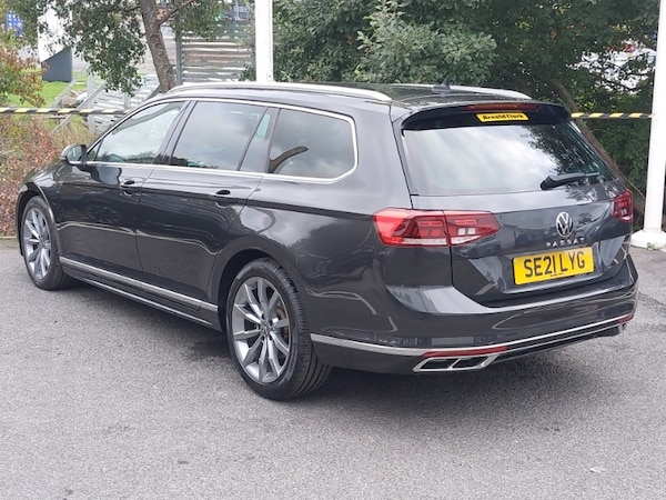 Used Volkswagen Passat 2021 for sale - 76212896: Photo 3