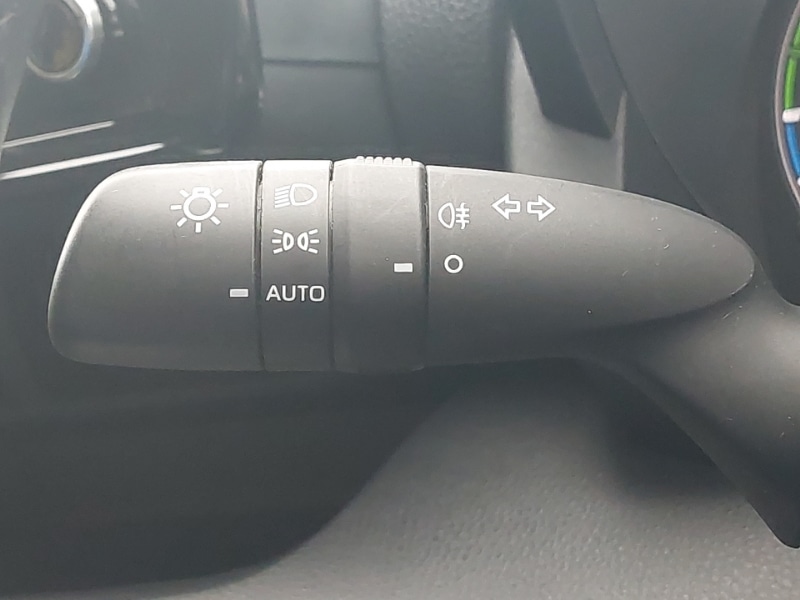 Used Toyota Yaris 2023 for sale - 76708575: Photo 12