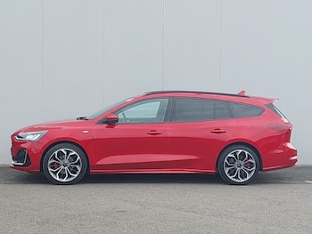 Used Ford Focus 2022 for sale - 76050982: Photo