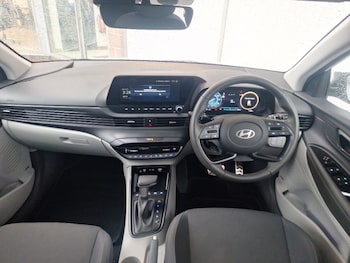 Used Hyundai BAYON 2024 for sale - 76532651: Photo