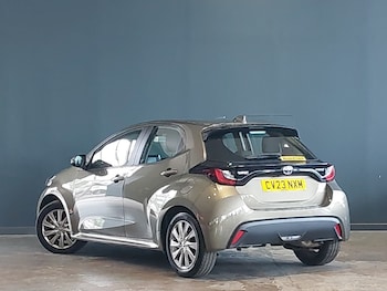 Used Toyota Yaris 2023 for sale - 78580955: Photo