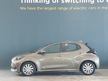 Used Toyota Yaris 2023 for sale - 78580955: Photo