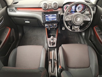 Used Suzuki Swift 2021 for sale - 76091470: Photo