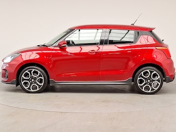 Used Suzuki Swift 2021 for sale - 76091470: Photo