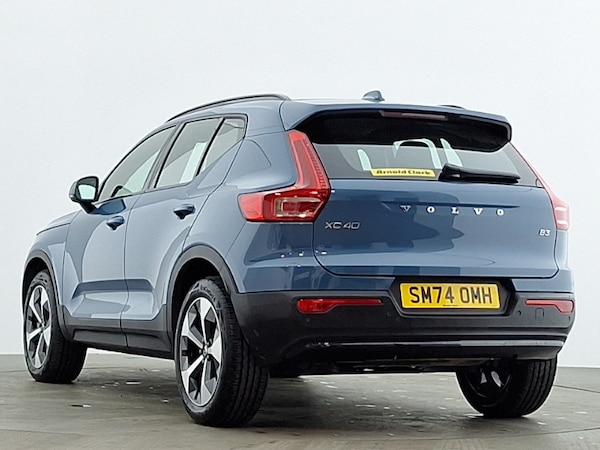 Used Volvo XC40 2024 for sale - 76233254: Photo 3