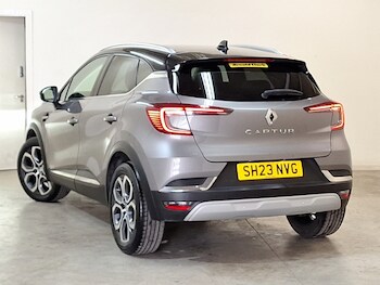Used Renault Captur 2023 for sale - 75492227: Photo
