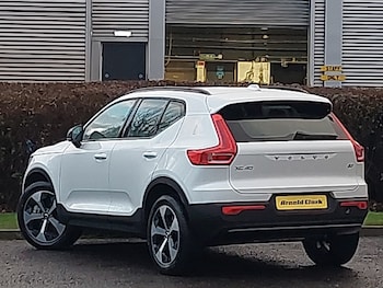 Used Volvo XC40 2025 for sale - 77142419: Photo