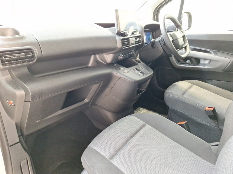 Used Toyota PROACE CITY Verso 2025 for sale - 76683231: Photo 5