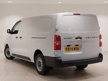 Used Peugeot Expert 2024 for sale - 76881209: Photo