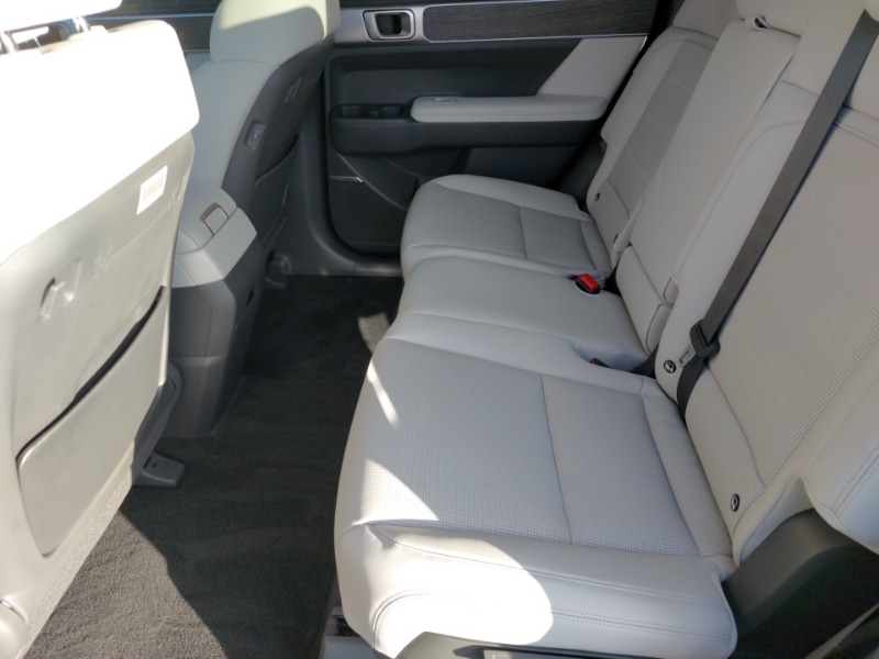 Used Hyundai Santa Fe 2025 for sale - 78023188: Photo 6