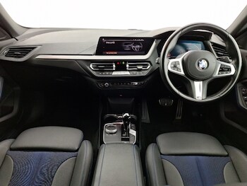Used BMW 2 Series 2022 for sale - 75633413: Photo