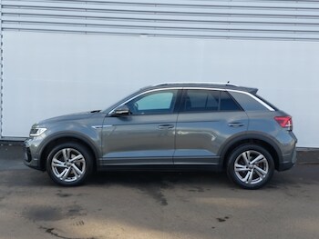 Used Volkswagen T-Roc 2023 for sale - 78595890: Photo