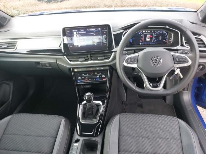 Used Volkswagen T-Roc 2024 for sale - 78221004: Photo 2