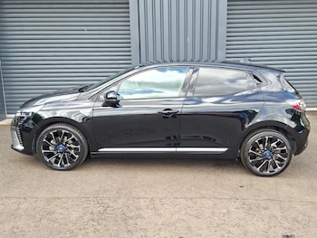 Used Renault Clio 2023 for sale - 79355997: Photo
