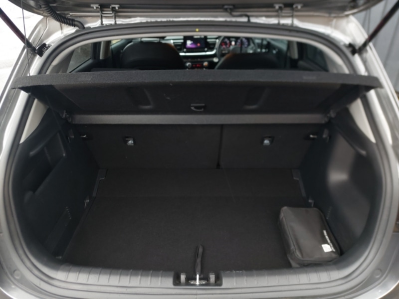 Used Kia Stonic 2024 for sale - 77913414: Photo 8