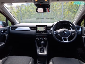 Used Renault Captur 2023 for sale - 75755326: Photo