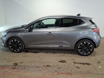 Used Renault Clio 2025 for sale - 79180616: Photo