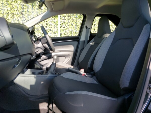 Used Toyota Aygo X 2023 for sale - 76320995: Photo 5