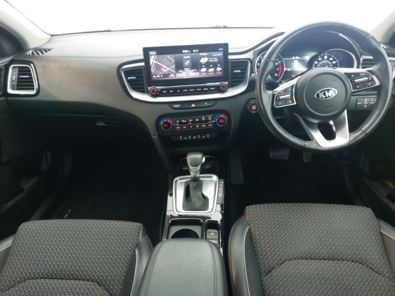 Used Kia XCeed 2021 for sale - 76165475: Photo 2