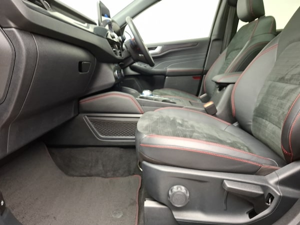 Used Ford Kuga 2022 for sale - 76310289: Photo 5